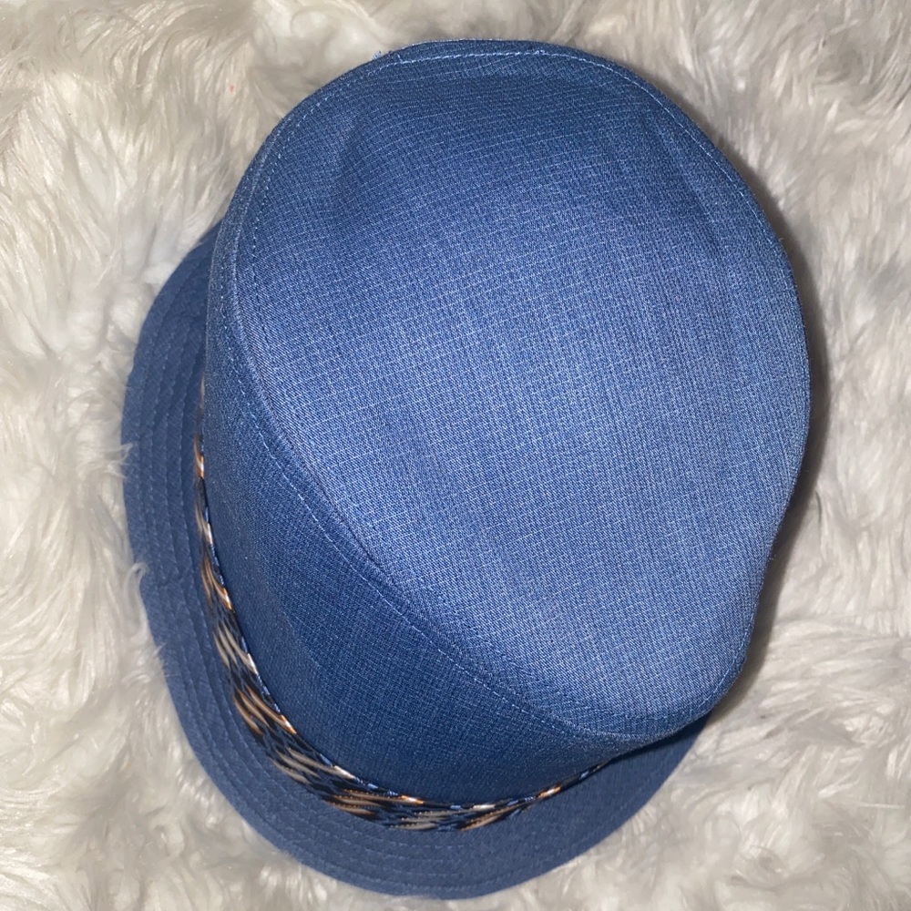 Peter Grimm True Character Follow The Rabbit Hat - image 7